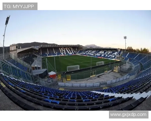 足球百大传奇巨星精彩回顾展现球场荣耀与梦想的永恒之旅